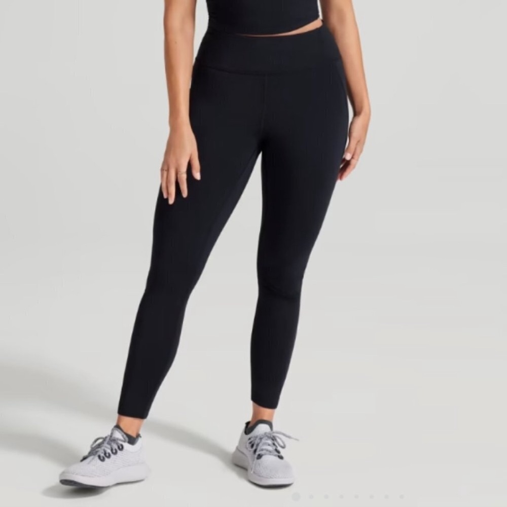 allbirds- Black Athletic Legging Size Medium